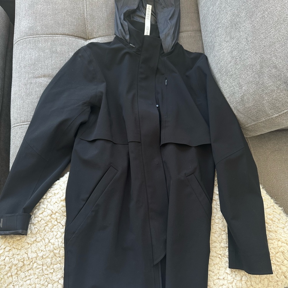 Lululemon black rain coat